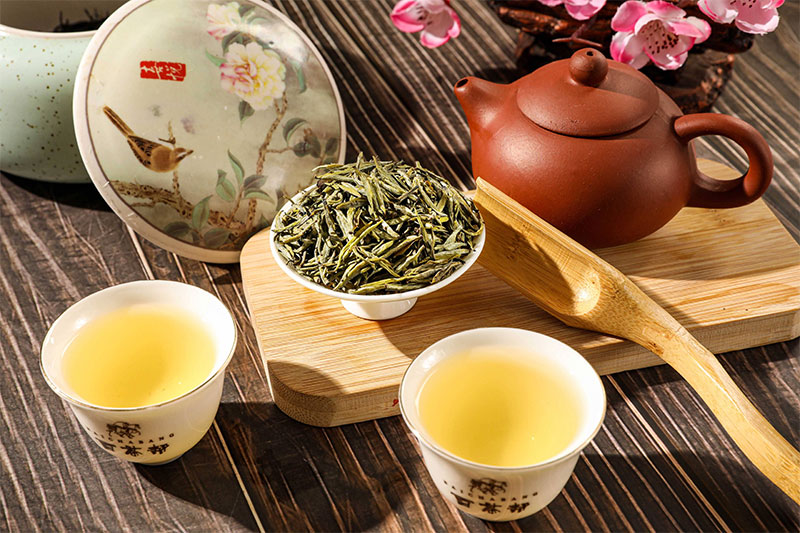 黄茶品鉴指南：开启感官之旅，领略金黄魅力